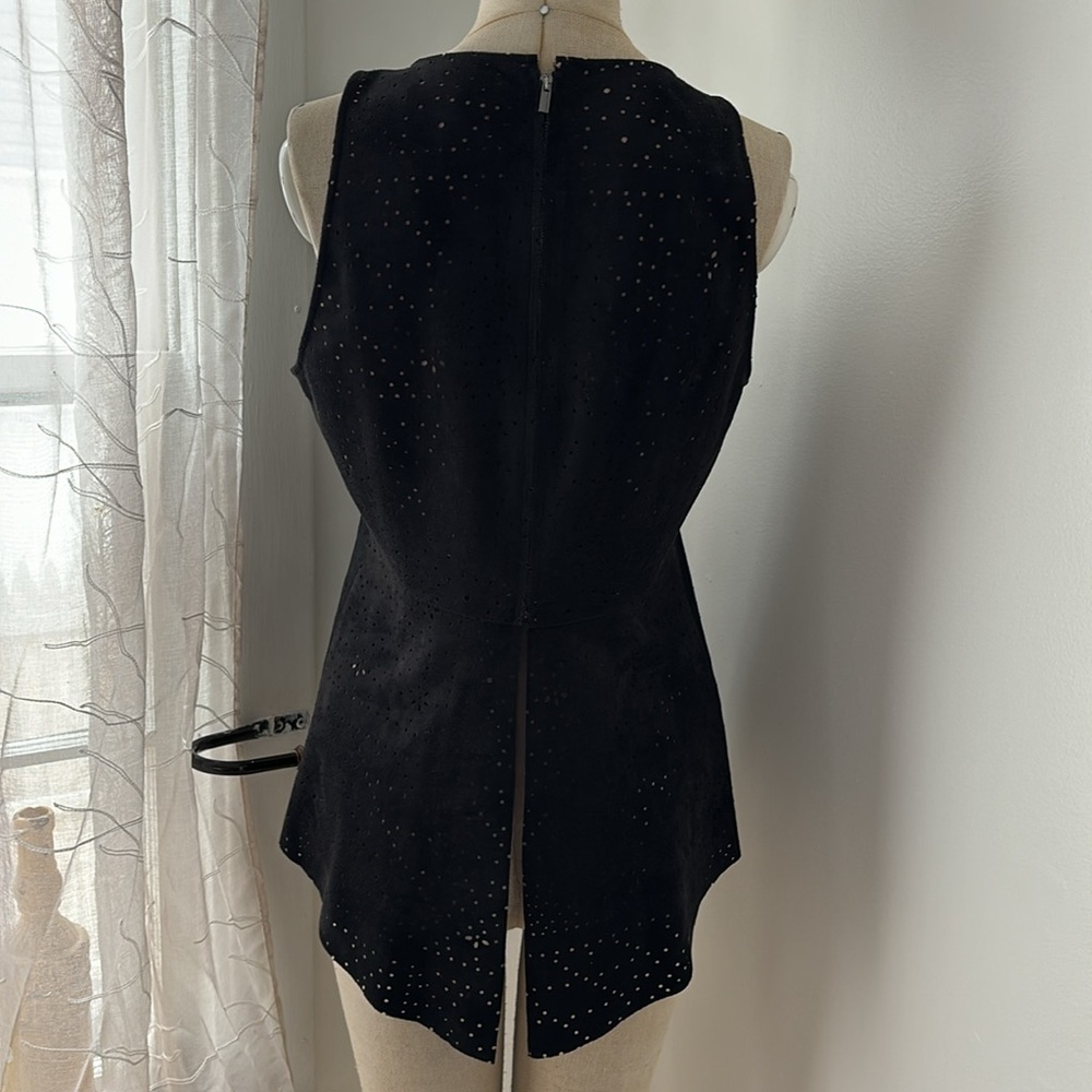 BCBG Caralyn black suede cut out sleeveless top - Picture 7 of 10